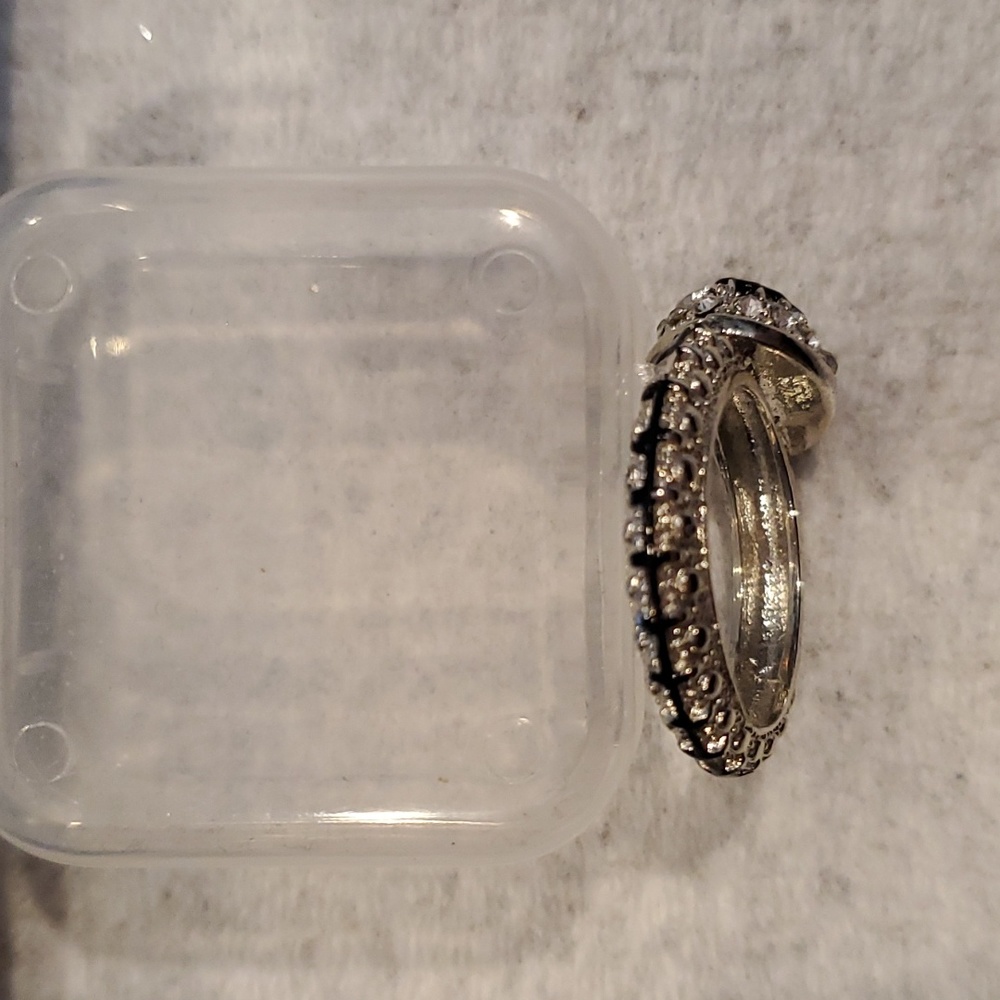 Jack Skellington NBC Rhinestone ring - Picture 2 of 3